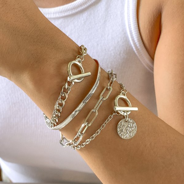 Metal Wind Hollow Chain Bracelet Snake Bone Metal Bracelet - Image 2