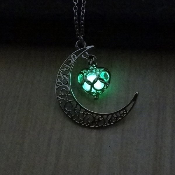 Glowing Pendant Necklaces Silver Plated Chain Necklaces - Image 7